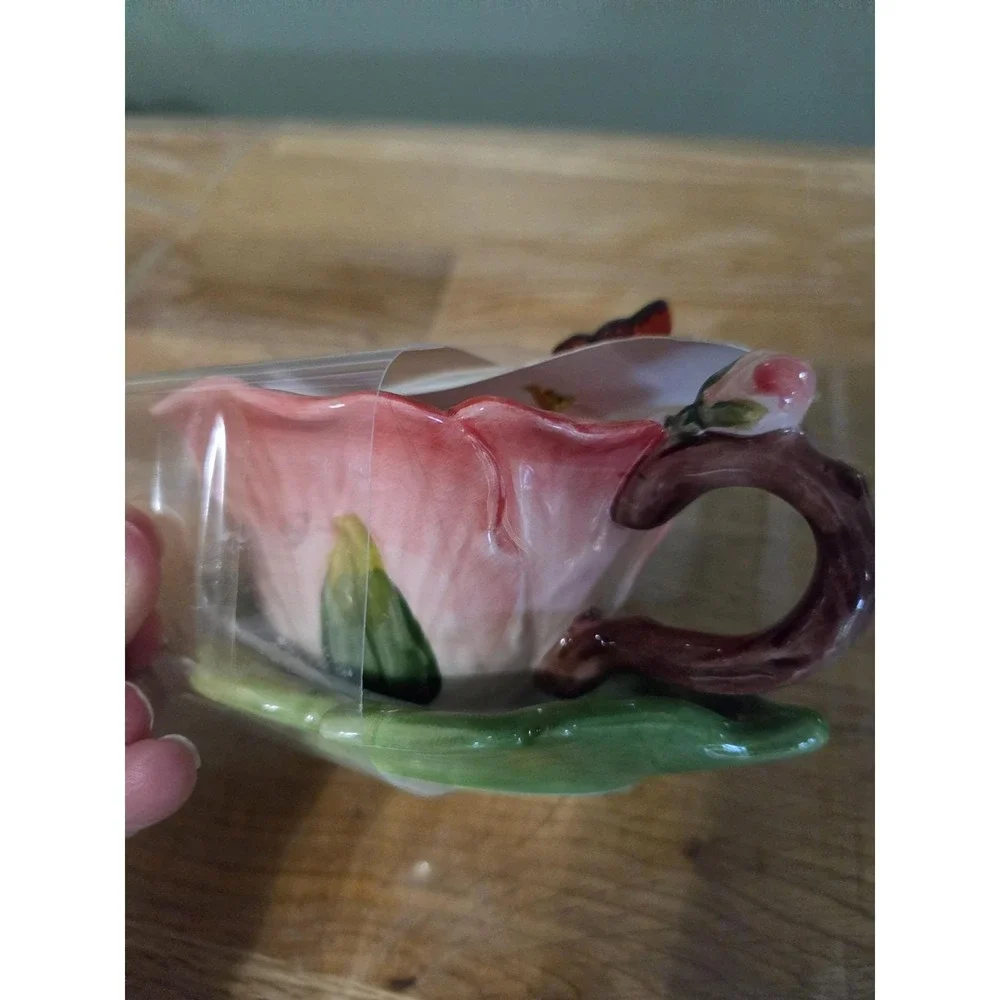 Corner Ruby Botanical Collection Coral Flower Teacup Leaf Saucer & Spoon New